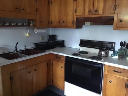 Quaint Ocean Front Duplex! in Barnegat Light, USA