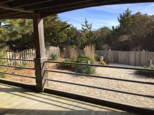 Quaint Ocean Front Duplex! in Barnegat Light, USA