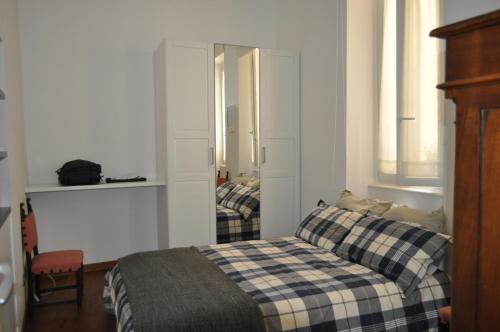 ROME FOR TWO Campo de' Fiori - your home in Rome, Рим (фото 10)