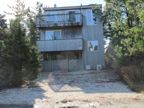 This Pet Friendly Home Is Located On The Ocean Block In Barnegat Light, Close To The Beach, in Waretown, USA