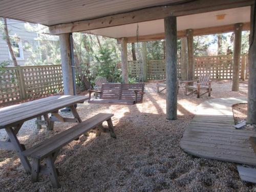 This Pet Friendly Home Is Located On The Ocean Block In Barnegat Light, Close To The Beach, in Waretown, USA