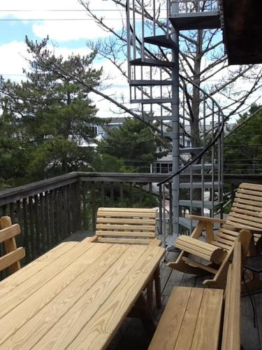 This Pet Friendly Home Is Located On The Ocean Block In Barnegat Light, Close To The Beach, in Waretown, USA