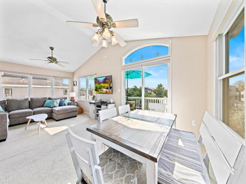 Ocean Block Single Family In Barnegat Light With Views Of Old Barney in Waretown, USA