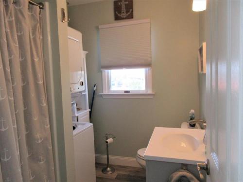 2 Bedroom Condo Totally Renovated On Ocean Block In Ship Bottom in Ship Bottom, USA