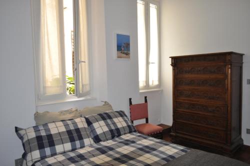 ROME FOR TWO Campo de' Fiori - your home in Rome, Рим (фото 8)