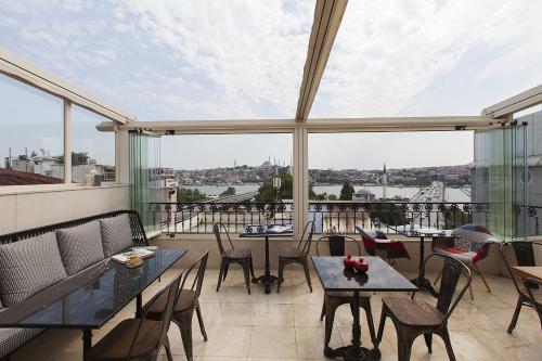 Galata Grace - image 5