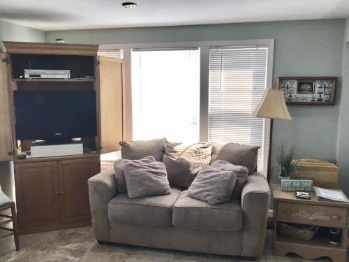 Beachfront Vacation Rental On Lbi detail