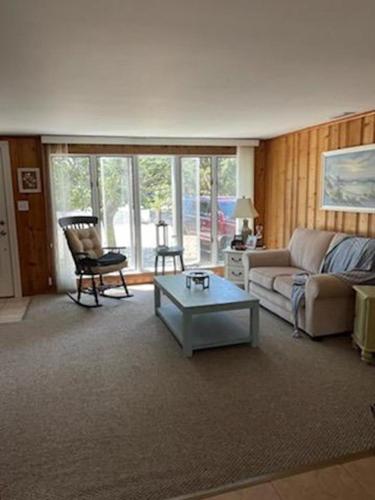 Delightful Waterfront Rental In High Bar Harbor Call Now For Availability, in Waretown, USA