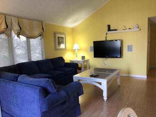 Beautiful Home In Haven Beach With 3 Bedrooms, Internet And Wifi in Brant Beach, USA