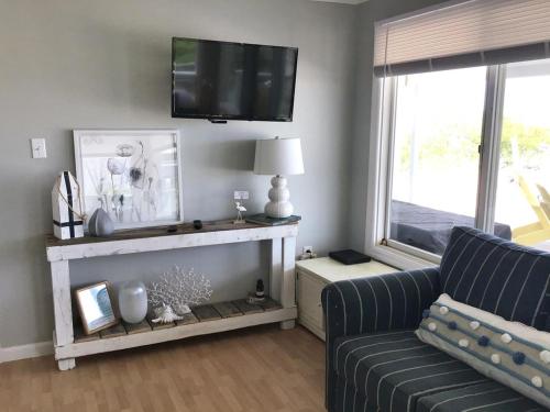Pet Friendly Beachfront Vacation Rental On Lbi in Brant Beach, USA