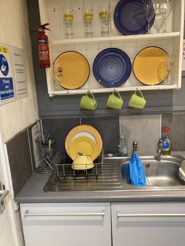 ห้องครัว, อะคาปูลโก รูมส์ (Acapulco Rooms) in พอร์ตสมัธ