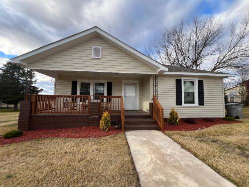 A quaint 100 year old house in Gastonia, USA