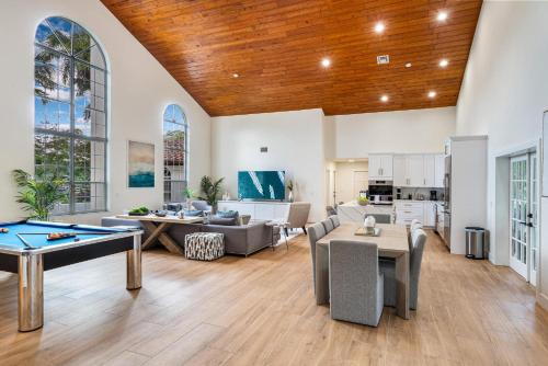 Villa Limitless - Your dreams await in Plantation, USA