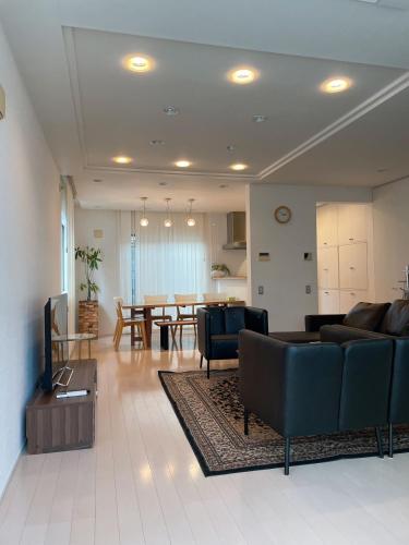 Morden stylish villa/120㎡/Max12p/Free wifi