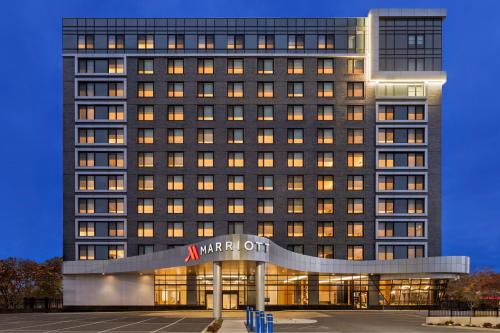 . Marriott New York JFK Airport