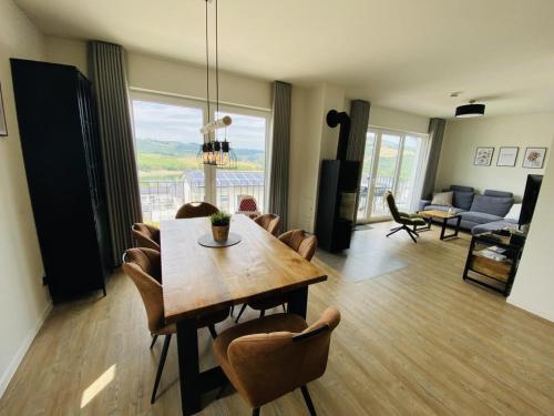 Ferienhaus Sonnenweg 40 Diemelsee mit Sauna und Garten