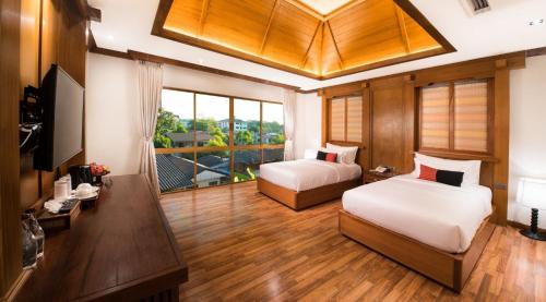 room detail thumbnail 0