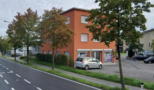 CROWN LIVING Design Apartment - gratis Parkplatz - WLan - Küche - Self Check-in