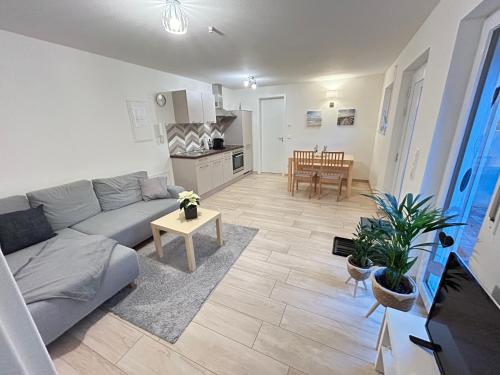virtuve, 2 Zimmer Traum mit Terrasse am Kocher Jagst Radweg nähe Heilbronn (2 Zimmer Traum mit Terrasse am Kocher Jagst Radweg nahe Heilbronn) in Bad Friedrichshall