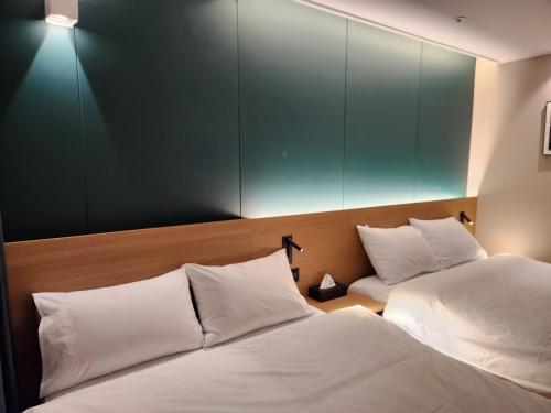 Sienna Ambassador Residence