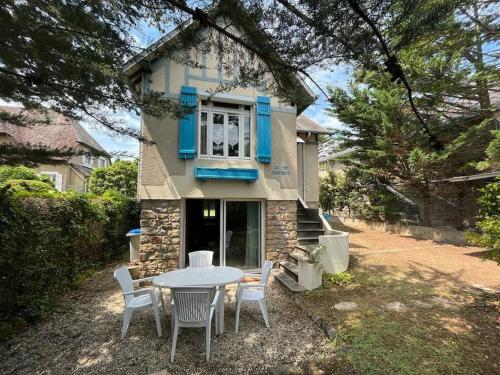 Maison à 100 m de la plage et proche du centre - Location saisonnière - Jullouville