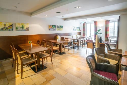 Ресторан, Altstadthotel Grauer Wolf in Ерланген