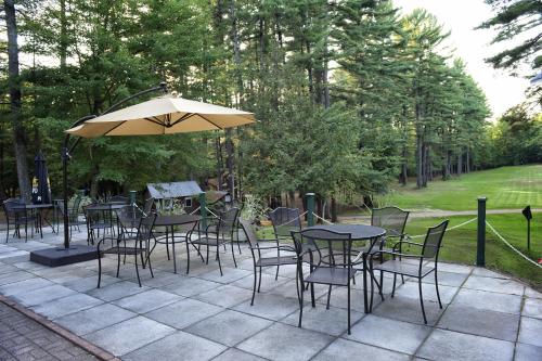 Létesítmények, Pine Lodge in Bristol (QC)