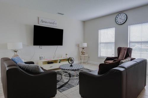 117KB - Balmoral Resort in Haines City, USA