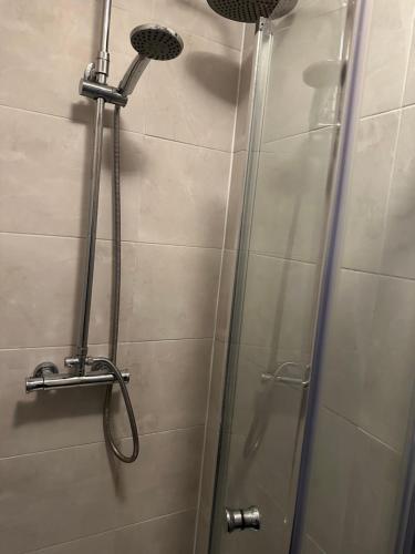 Modern studio flat in Romford 3