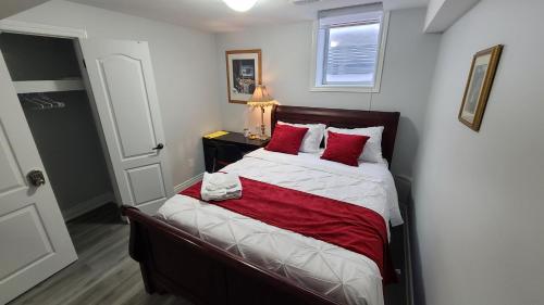 LUXURY 2-BEDROOMS UNIT WITH WIFI, LDR & PARKING. photo 1