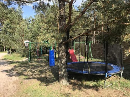 Osada nad Zbrzycą 3 domki Swornegacie (Osada nad Zbrzyca 3 domki Swornegacie) in Бруси