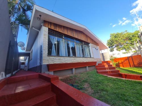 B&B Londrina - Quartos em londrina, tv e ventilador - Bed and Breakfast Londrina