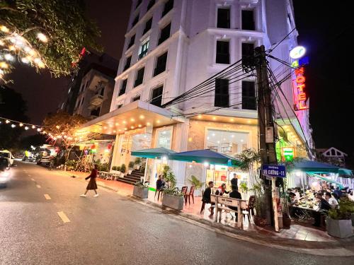 Kezan Hotel - 4M2 - 레스토랑