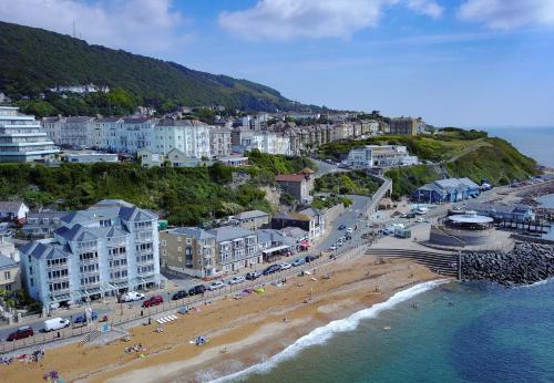 Exterior view, High Street Suites 3 in Ventnor East
