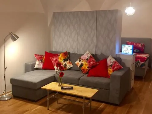 Kienreich Apartments - Moderne, ruhige Altbauwohnung im Herzen der Altstadt in Graz, Österreich