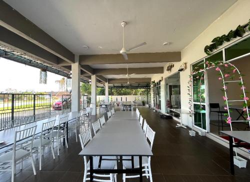 Qiu's Event House Std Double Room in Kuala Berang