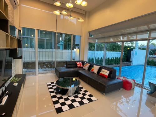 PL Cool Pool villa by Casaseaside Rayong