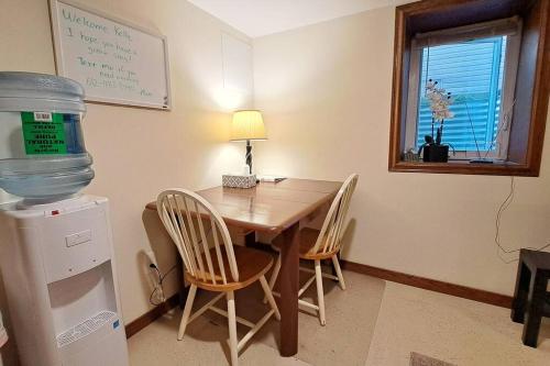 St Paul - Lower Level Apartment. Near downtown & Allianz stadium. in Saint Paul, USA