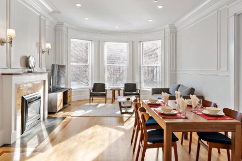 Charlesgate Suites 4