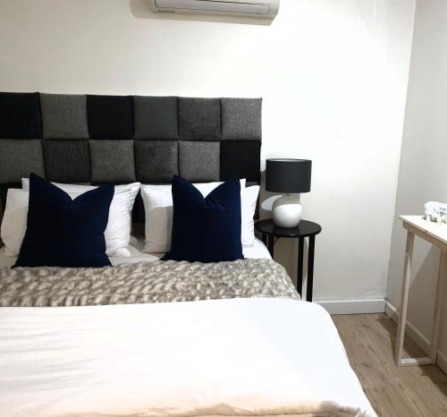 Casa La Moore Self Catering Accomodation - Durban