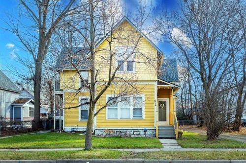 *Homey & Beautiful-Self Check In-Ypsilanti Historic District *Homey & Beautiful-Self Check In-Ypsilanti Historic District
