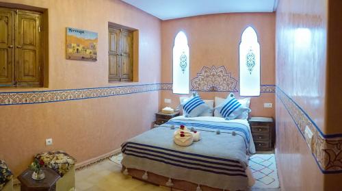 Flowers riad 4