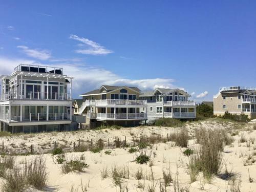 Pet Friendly Beach Front Vacation Rental On Lbi in Brant Beach, USA