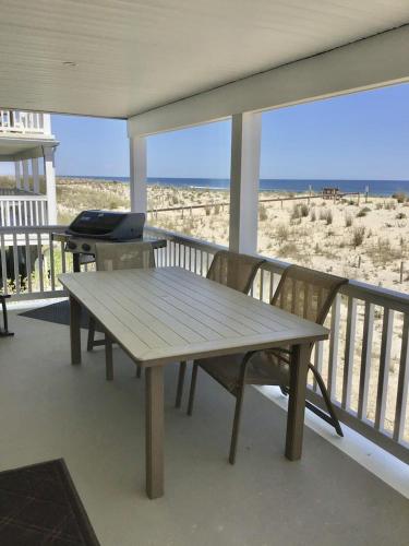 Pet Friendly Beach Front Vacation Rental On Lbi thumb 4