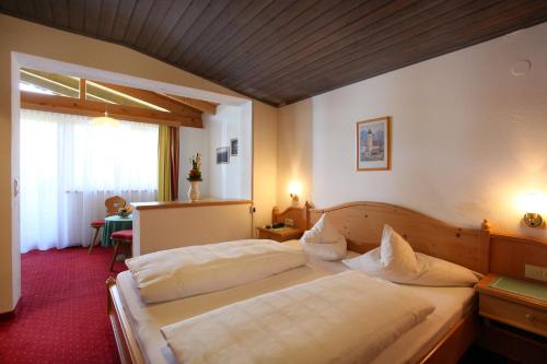 Alpenhotel Landhaus Küchl – Kirchberg, MO