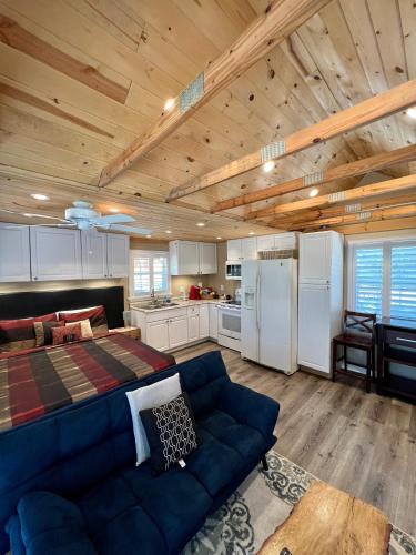 The Lake Alfred Citruswood Cabin in Lake Alfred, Vereinigte Staaten von Amerika