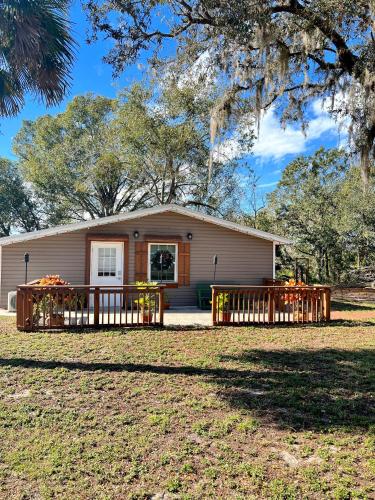 A környék, The Lake Alfred Citruswood Cabin in Auburndale (Florida)