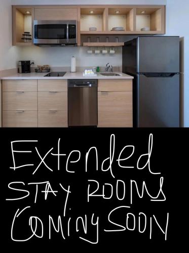 Luxor Inn & Suites, a Travelodge by Wyndham in Elkins (WV)