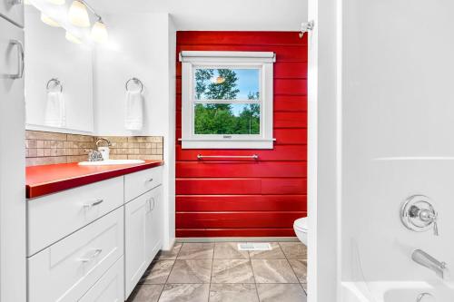 Loon Lodge Loon Lodge