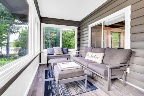 Loon Lodge Loon Lodge